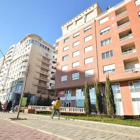 Hotel Oresti Center Tirana Eksteriør billede